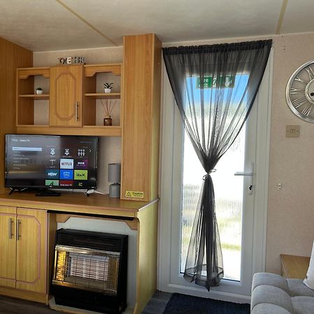Baileys Caravan Hire - Sealands Plot 26 - Dog Friendly 잉골드멜스 외부 사진