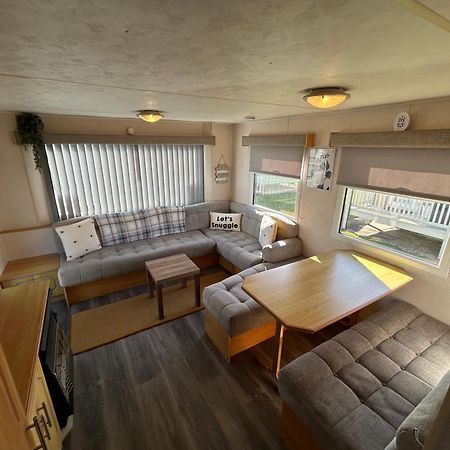 Baileys Caravan Hire - Sealands Plot 26 - Dog Friendly 잉골드멜스 외부 사진